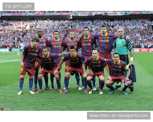 巴萨传切配合不断撕裂对手，重现梦之队辉煌时刻